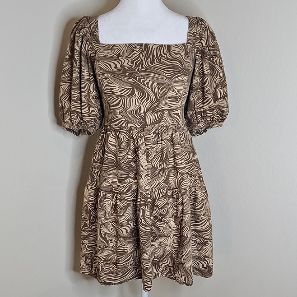 House of Harlow 1960 Dresses & Skirts - House of Harlow Square Neck Puff Sleeve Mini Dress in Brown Swirl Print
